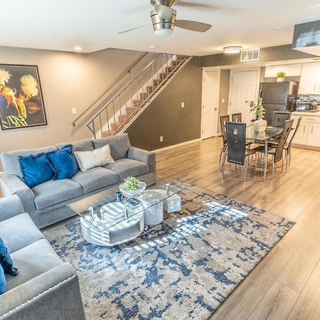 Spacious 2-Bedroom Townhouse With Pool & Private Patio In Central לאס וגאס מראה חיצוני תמונה