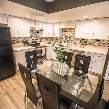 Spacious 2-Bedroom Townhouse With Pool & Private Patio In Central לאס וגאס מראה חיצוני תמונה